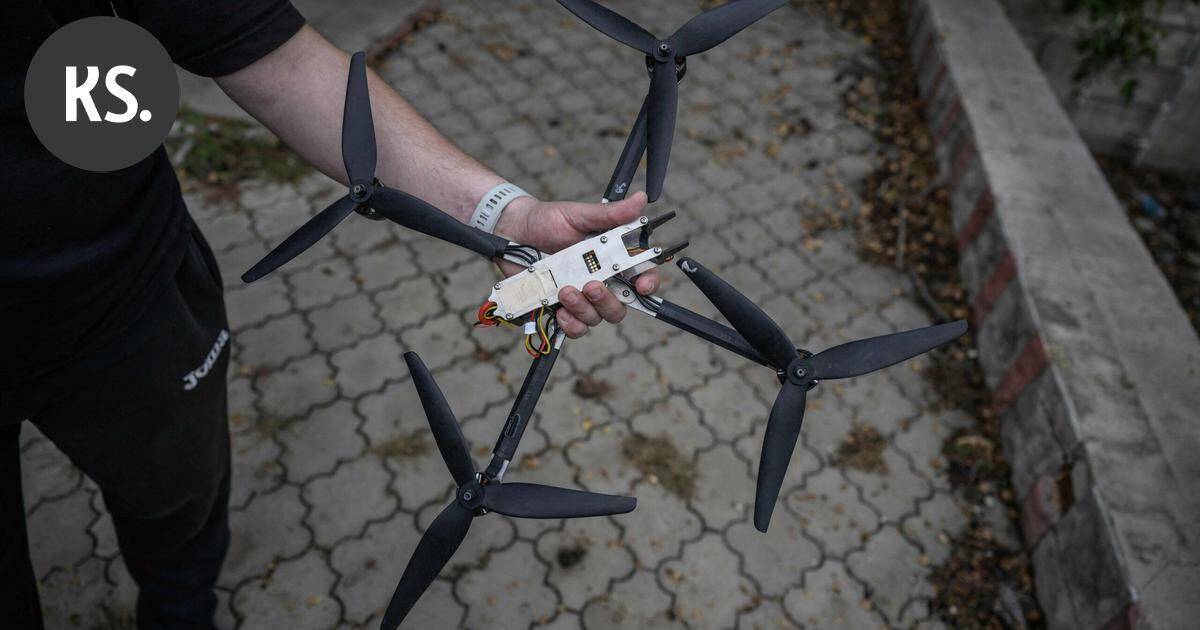 Kyiv Post: Ukraina teki Putinin syntymäpäivän aattona drooni-iskun yli 2 000 kilometrin syvyyteen Venäjällä | Uutissuomalainen