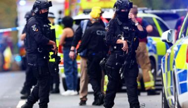 Manchesterissa synagogan luona väkijoukkoon hyökännyt vannoi uskollisuutta Isisille, kertoo poliisi | Uutisia lyhyesti