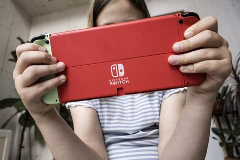 Videopelien ikärajoja on syytä noudattaa.