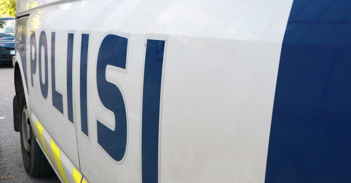 Poliisi poisti liian lähelle presidentti Stubbia pyrkineen henkilön paikalta Otaniemessä | Kotimaa