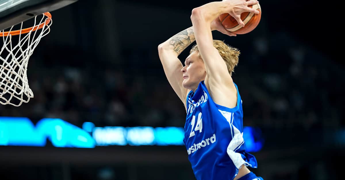 Miikka Muurinen jäi Euroliigan debyytissään vaihtopenkille | Urheilua lyhyesti