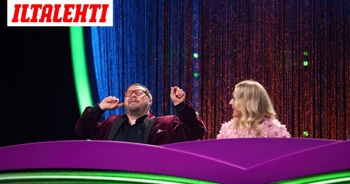 Janne Kataja tekee ”kirsialmsiirat” tv:ssä – Ile Uusivuori heittää kommentin naukkailusta