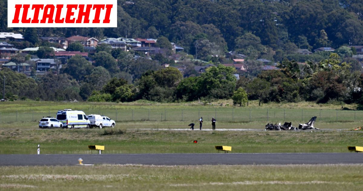 Lentokone putosi Australiassa