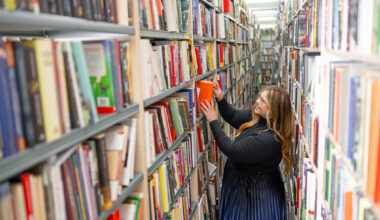 Näitä kirjoja antikvariaatit himoitsevat myyntiin – katso lista