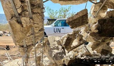 UNIFIL: Rauhanturvaaja loukkaantui Libanonissa, kun Israel tiputti droonilla kranaatin rauhanturva­joukkojen lähelle | Uutisia lyhyesti