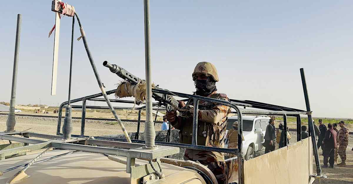 Kymmeniä sotilaita kuollut taisteluissa Afganistanin ja Pakistanin rajalla | Uutisia lyhyesti