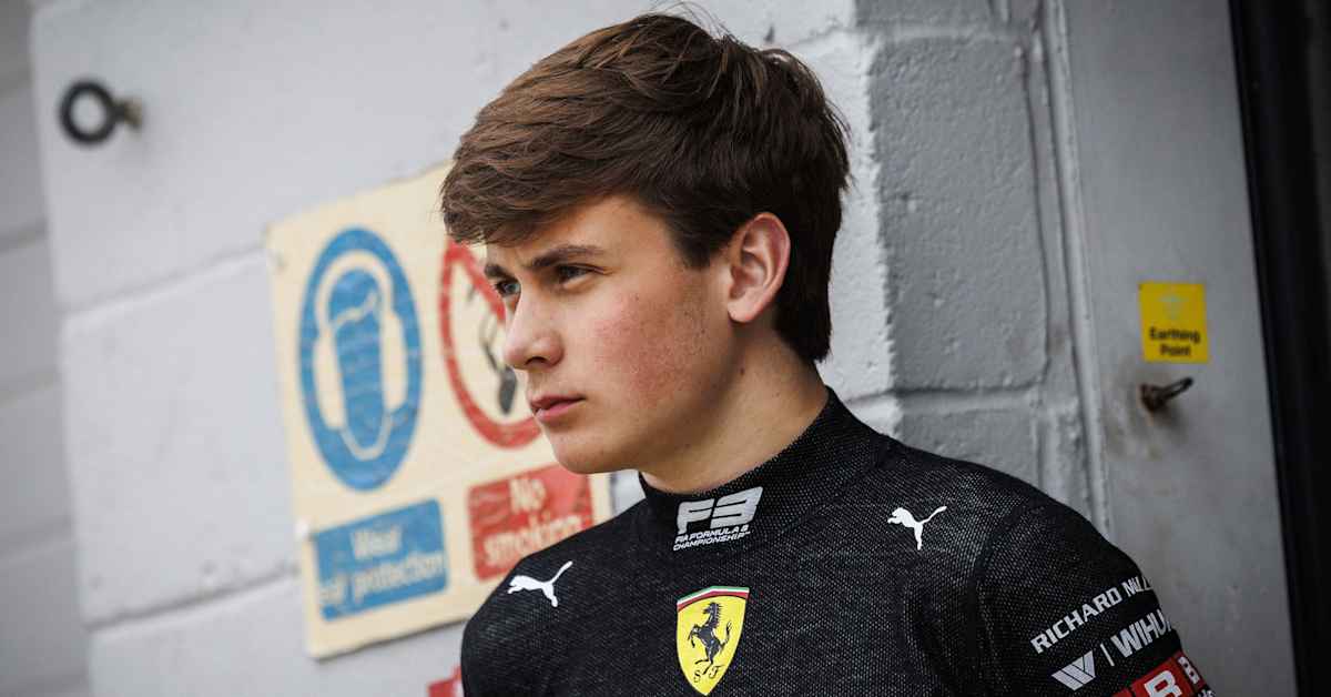 Tuukka Taponen kertoo, millä mielin aloittaa tänään armeijan – pian formula­unelma onkin jo vedenjakajalla | Urheilu