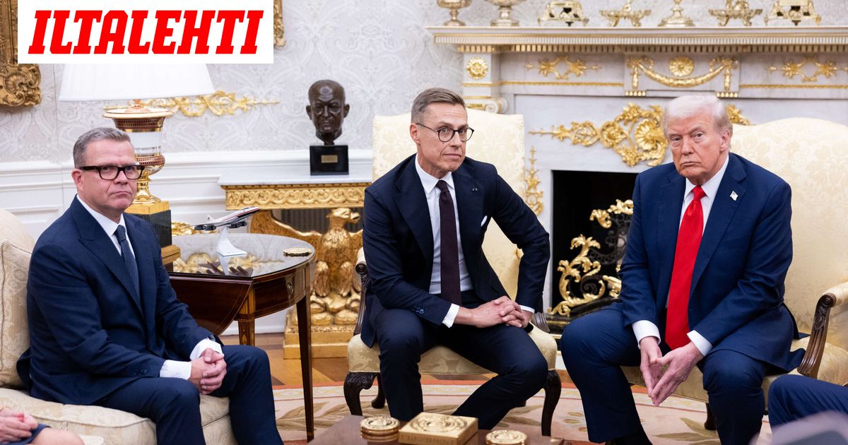 Petteri Orpon lahkeet nousivat uutiseksi – Muotiasiantuntija: ”Kyllä me kaikki odotamme...”