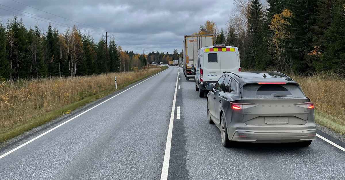 Moottoripyöräilijä kuoli törmättyään traktoriin 13-tiellä Mikkelissä | Etelä-Savo