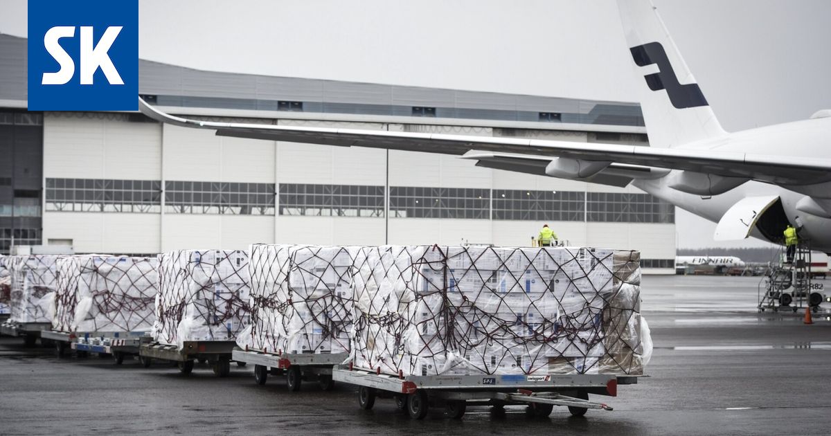 Maskikauppojen takia potkut saaneelle viranhaltijalle 200 000 euron korvaukset