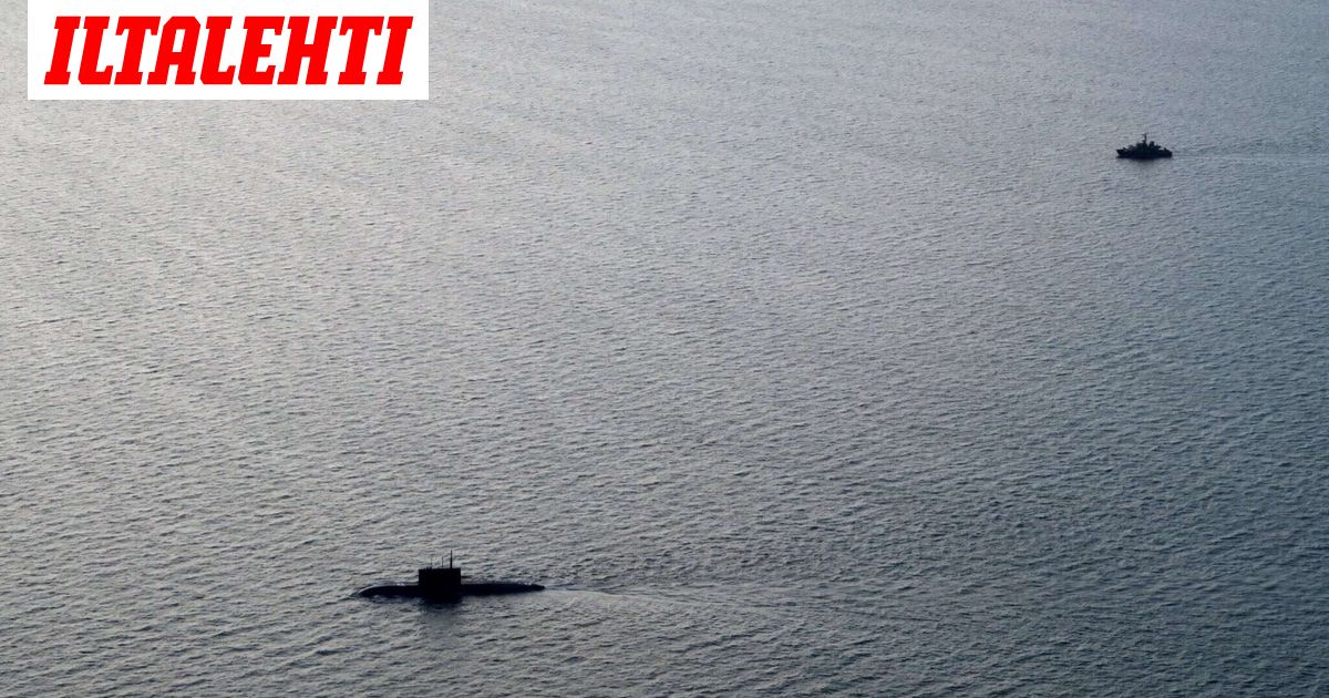 Ruotsi seuraa venäläistä sukellusvenettä Itämerellä