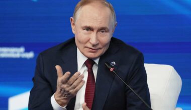 Putin tapasi ensimmäistä kertaa vanhan ystävänsä syrjäyttäneen Syyrian presidentin | Uutisia lyhyesti