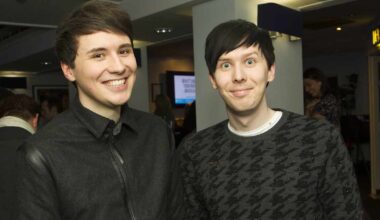 Britti­tubettajien suhde kehittyi fani­spekulointien varjossa – Dan ja Phil toivat parisuhteensa julki 16 vuoden jälkeen | Kulttuuri