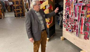 Kuopio myi luolan, Pauno Pohjolaisen massiiviset puuveistokset jäävät ilman kotia | Kotimaa