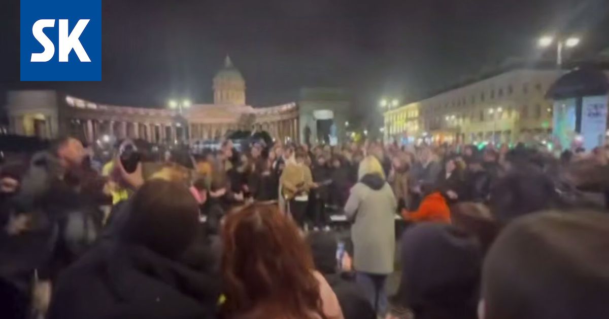 ”Antaa vaarin vapista pelosta”, lauloi 18-vuotias venäläisnainen – otettiin kiinni