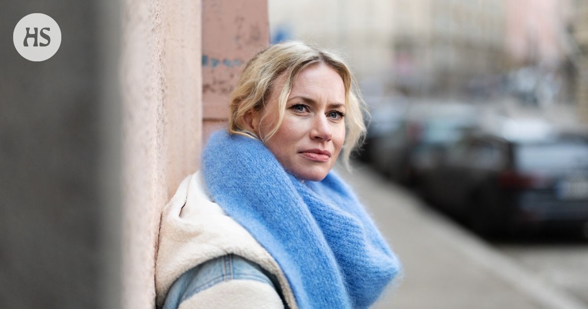 Minka Kuustonen muuntui citykaniksi, joka tekee ”paskoja akrobatiatemppuja”, ja nyt hahmo seikkailee hänen esikoiskirjassaan