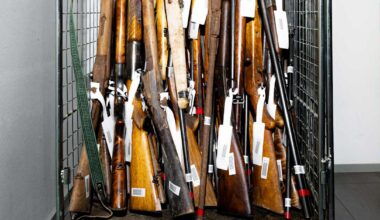 Oulun poliisilaitos keräsi viikon aikana lähes 600 ampuma-asetta ja yli 1 000 kiloa patruunoita ja räjähteitä | Kotimaa