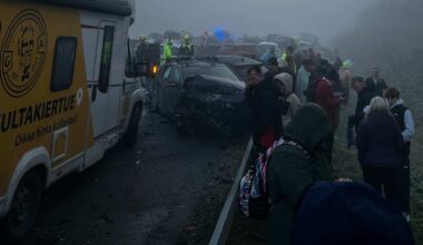 Valtava ketjukolari Nelostiellä, osallisena 25 autoa | Uutisia lyhyesti