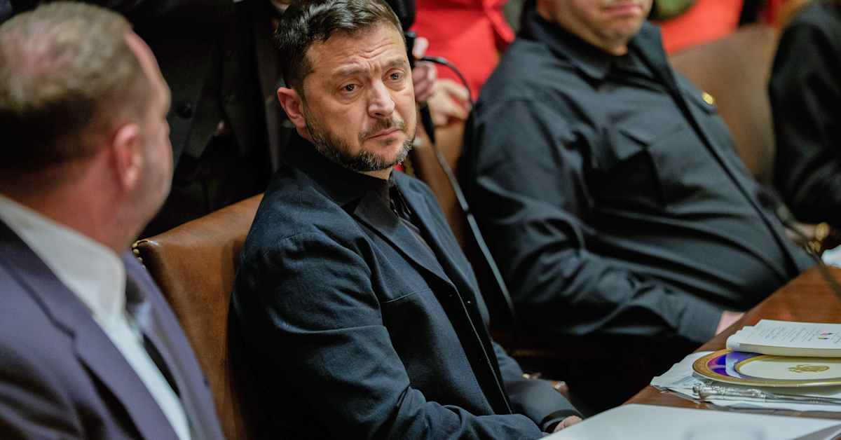 Venäjän tv-uutiset: Trumpin tapaaminen oli kylmä suihku Zelenskyille – solmiokin viestitti sitä | Ulkomaat