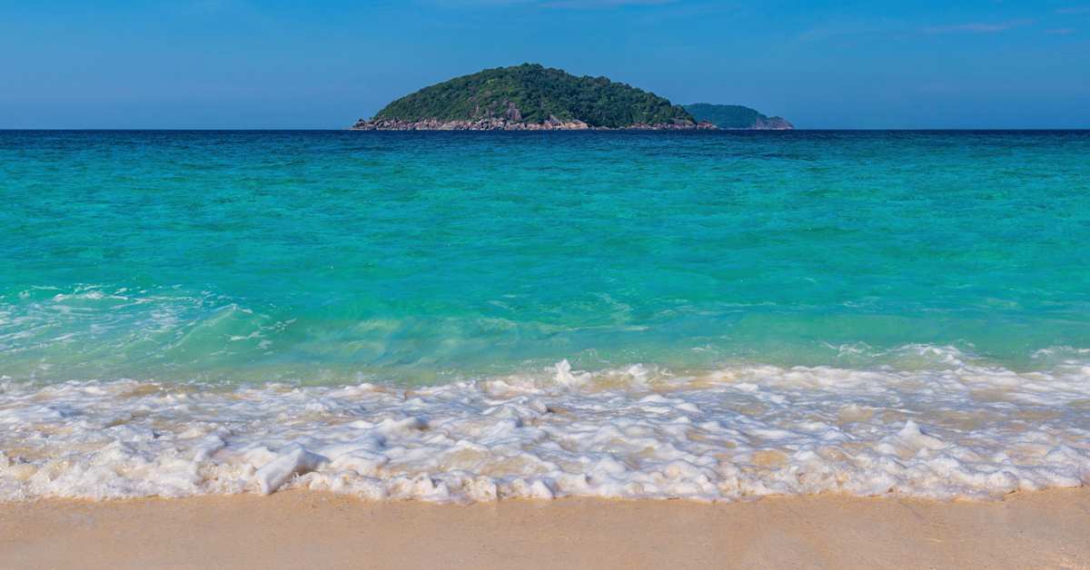 Valtamerten väri haalistuu – ilmiöllä valtava vaikutus maapallon tulevaisuuteen | Uutisia lyhyesti