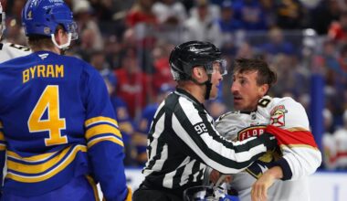 Floridan tähtipelaajalta sekava tempaus – vei vastustajan kypärän mukanaan jäähylle ja hajotti sen | Urheilua lyhyesti