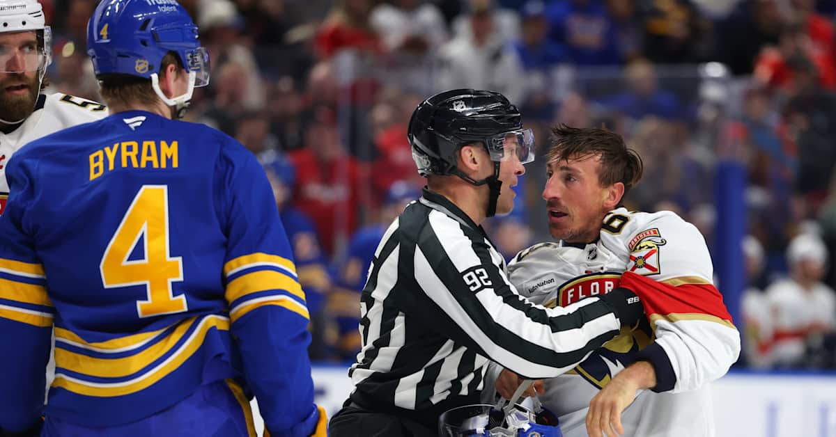 Floridan tähtipelaajalta sekava tempaus – vei vastustajan kypärän mukanaan jäähylle ja hajotti sen | Urheilua lyhyesti