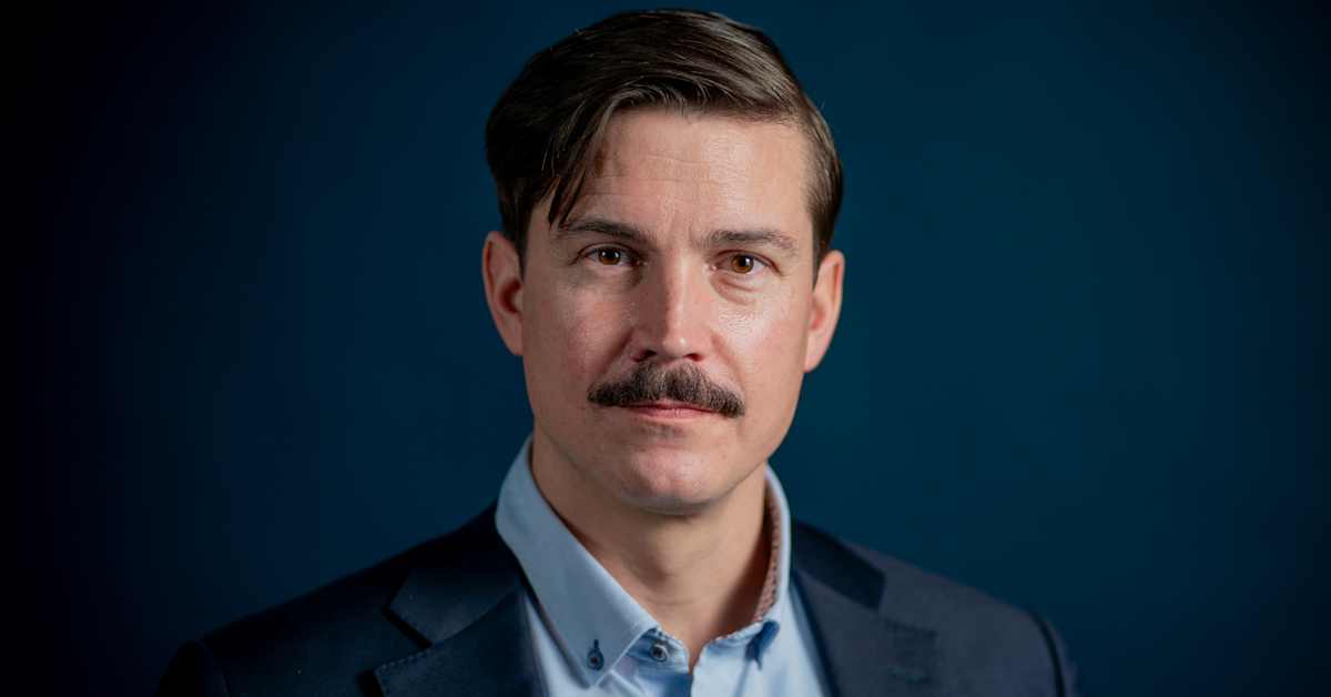 Timo R. Stewartin kolumni: Suomi osti ”Daavidin lingon” ja työnsi päänsä luukkuun, josta on vaikea päästä irti | Kolumnit