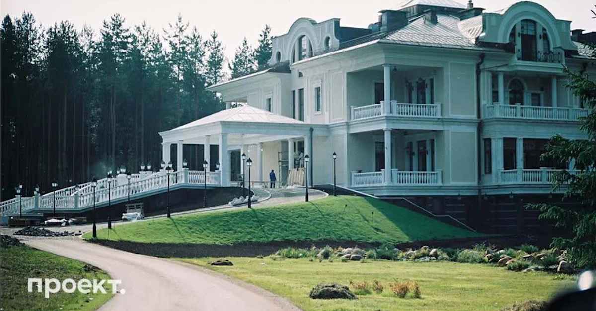 SVT:n kuvat paljastavat: Putinin kesäasunnon ympärille rakennettu valtava ilmatorjuntajärjestelmä | Uutisia lyhyesti