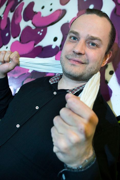 Pitkän linjan radiotoimittaja Moisio aloitti uransa jo lukioikäisenä. Kuva vuodelta 2014.