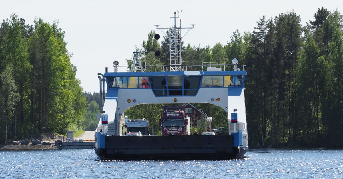 Lossin siirtyminen tarkkaan aika­tauluun hermostutti Liperin ja Rääkkylän johdon – asukkaat suuttuivat jo aiemmin | Kotimaa