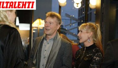 Toni Nieminen saapui yllättävässä naisseurassa kameroiden eteen
