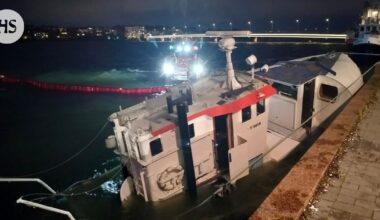 Silminnäkijä: Vene uppoaa Salmisaaressa, pelastuslaitos paikalla