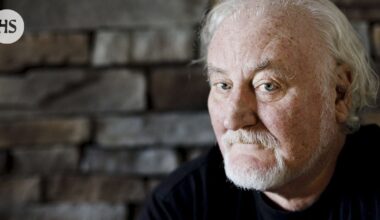 Kirjamessuilla kuullaan torstaina yhteiskunnallisten vaikuttajien pohdintaa lukemisesta ja kohtauksia Neil Hardwickin elämästä