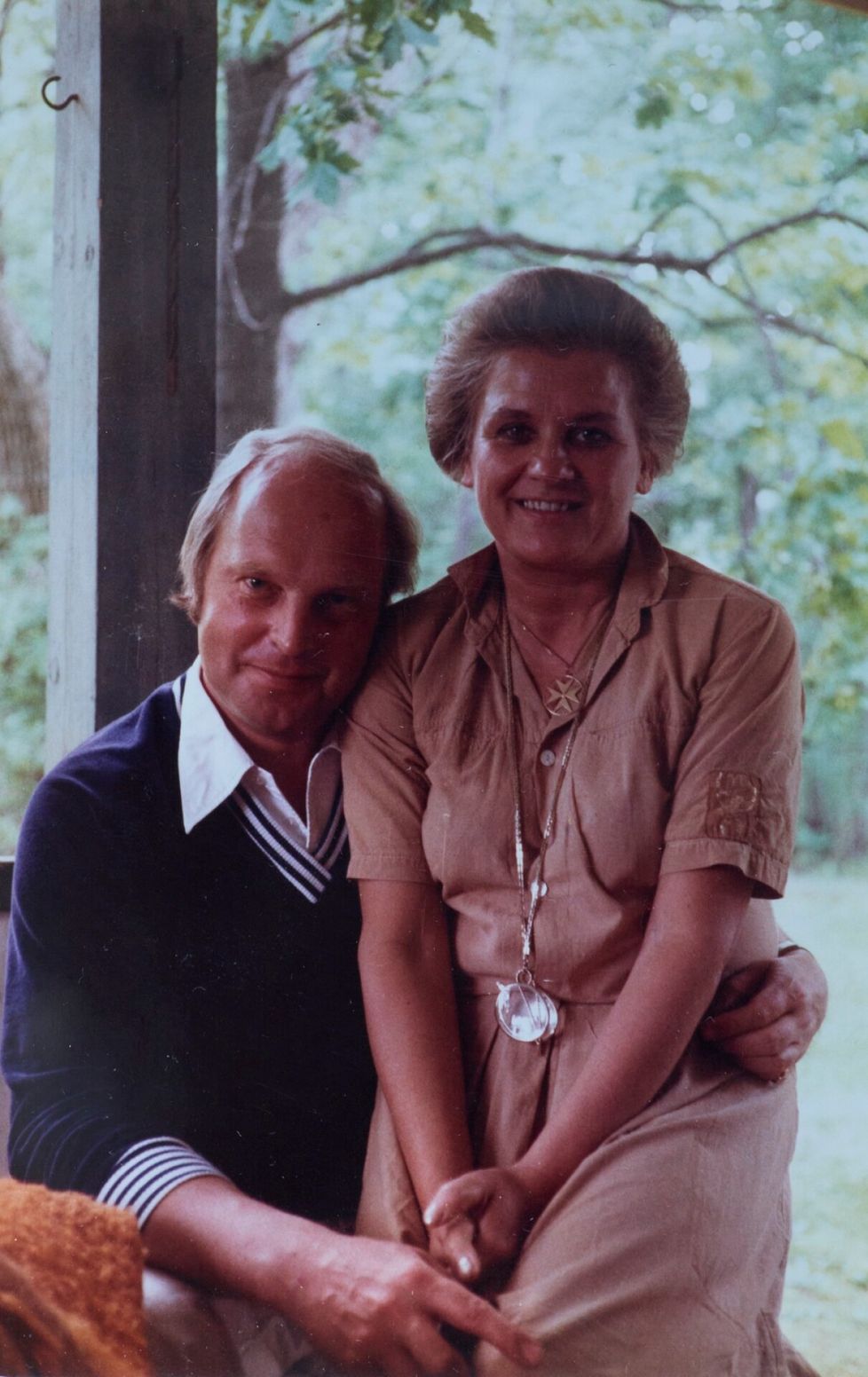 Laila Pullisen ja Carl-Magnus Ramsayn avioliitto ei ollut helppo. Rakkautta riitti kuitenkin loppuun saakka.