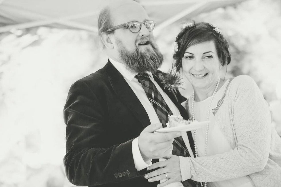 Jeanin ja hänen vaimonsa Petran häät vietettiin Lailan syntymäpäivänä puoli vuotta tämän kuoleman jälkeen. Se oli Petran toivomus – hänestä ja Lailasta oli tullut läheiset toisilleen.