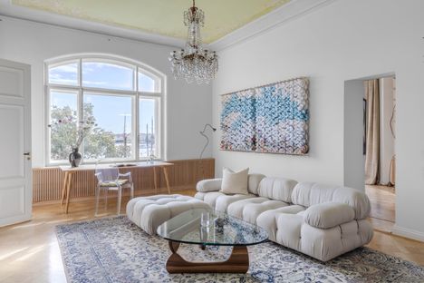 Huoneita tässä asunnossa riittää.