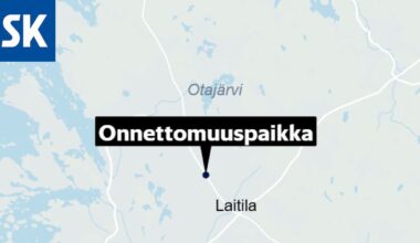 Sivullinen kuoli poliisin takaa-ajossa Laitilassa – Poliisi törmäsi kääntyvään autoon
