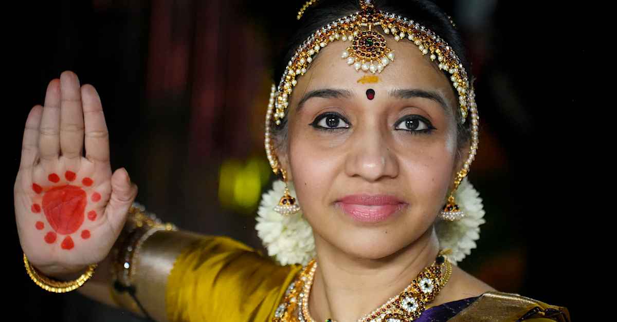 Bara Bada Bastua intialaisittain: näin hindut viettävät Valon juhlaa Espoossa | Kulttuuri