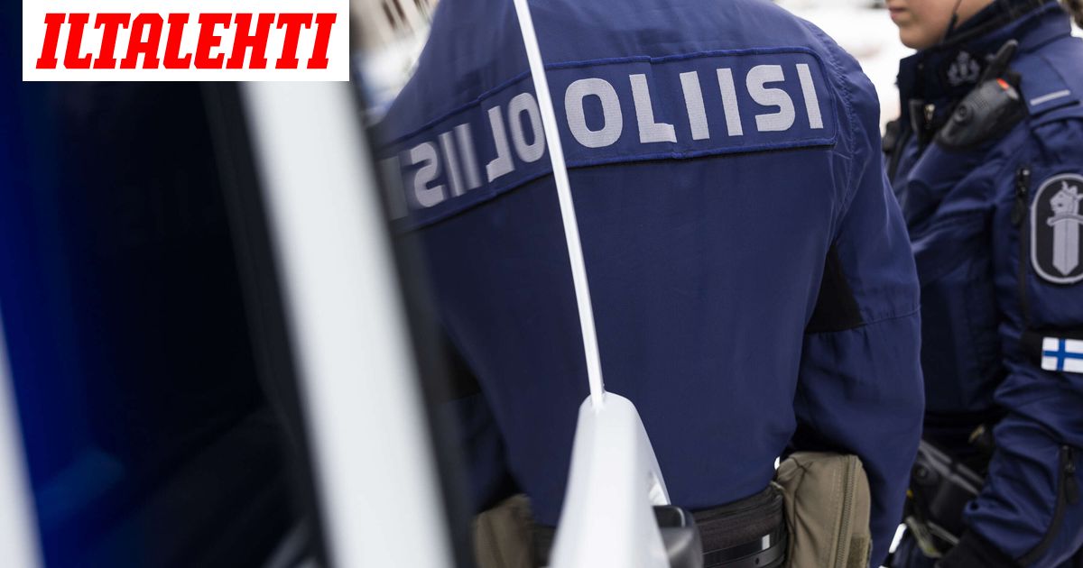 Palaneesta mökistä löytyi kuollut ihminen