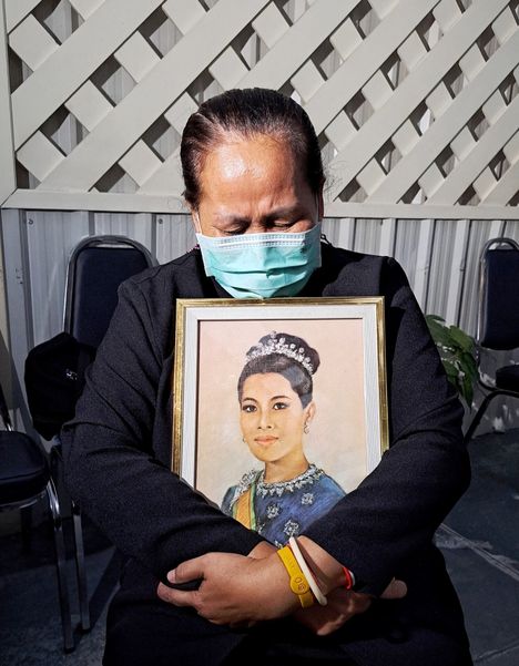 Pattamaporn Kaewpreykorn puhkesi kyyneliin puhuessaan kuningataräiti Sirikitistä.