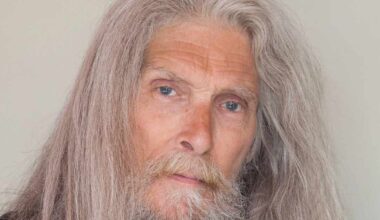 Ulkonäkönsä vuoksi kuuluisuuteen noussut näyttelijä Björn Andrésen on kuollut | Uutisia lyhyesti