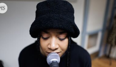 Laulaja Emilia Sisco kasvatettiin tavalla, joka poikkeaa suomalaisesta