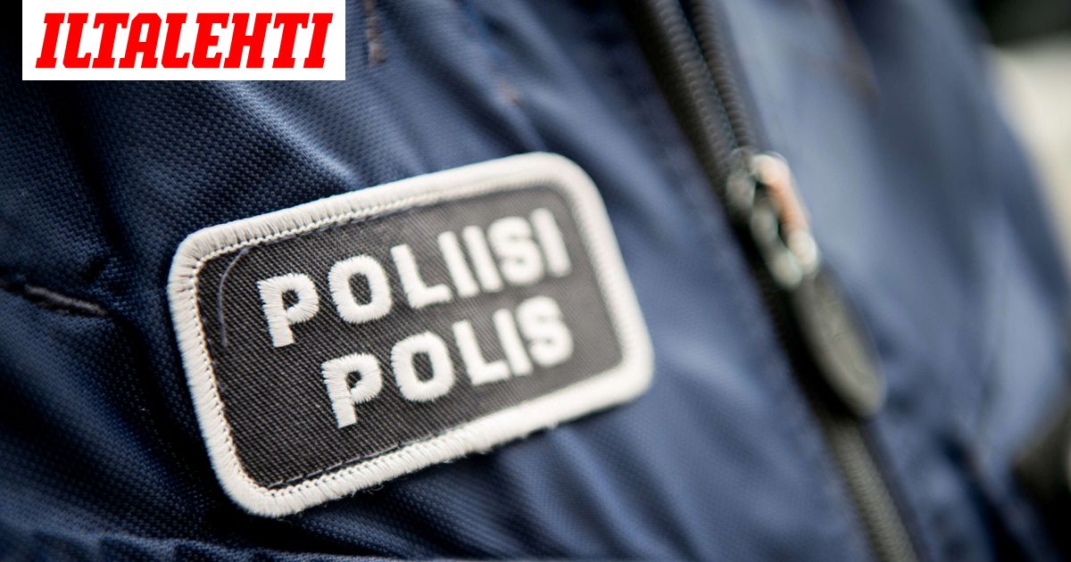 Autoilija törmäsi alaikäiseen tyttöön Espoossa