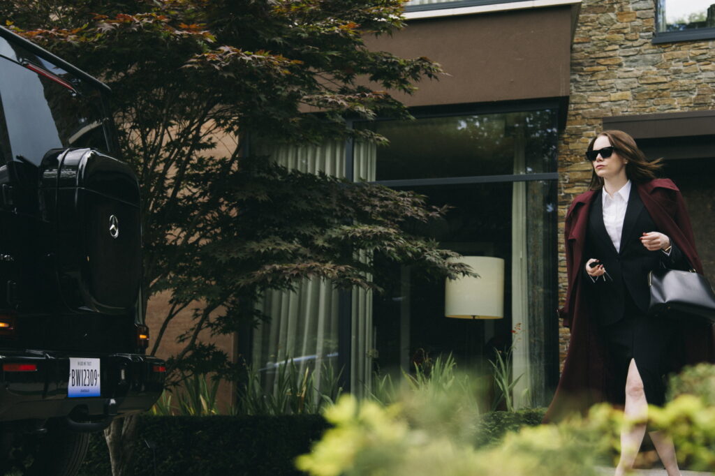 Emma Stone / Bugonia