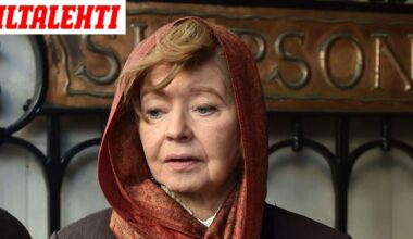 Prunella Scales on kuollut