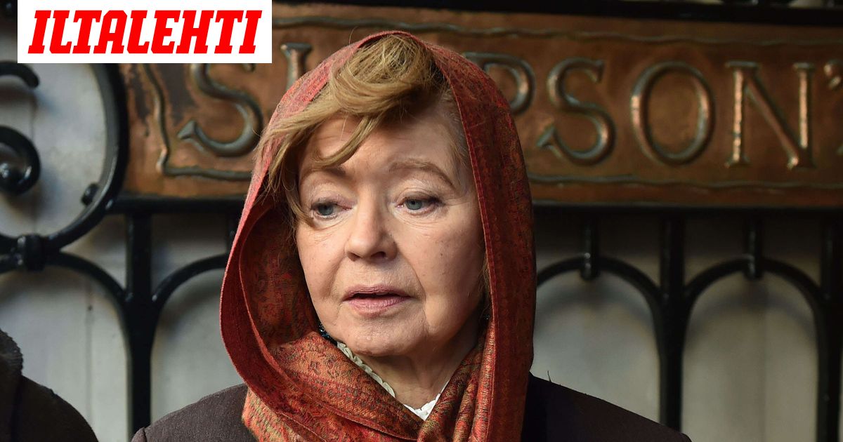 Prunella Scales on kuollut