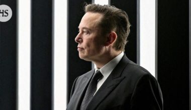 Elon Musk haluaa 1 000 000 000 000 dollarin optiot Teslalta ja uhkaa lähteä, jos niitä ei hyväksytä