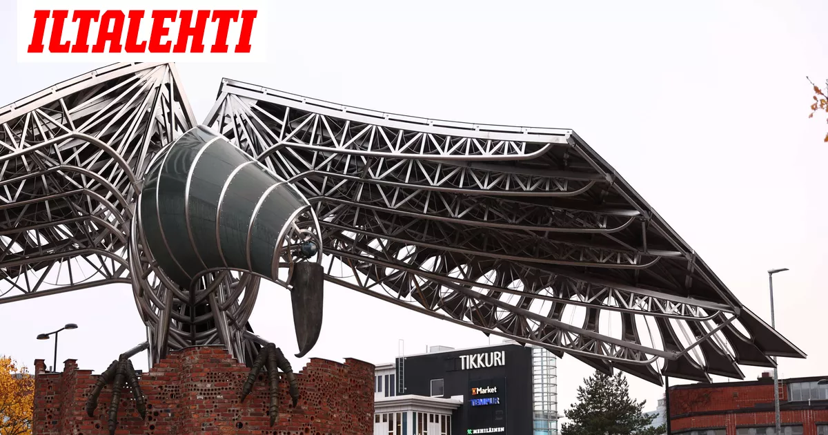 Pääradan varteen nousi jättimäinen taideteos – Hintalappu huimaa päätä