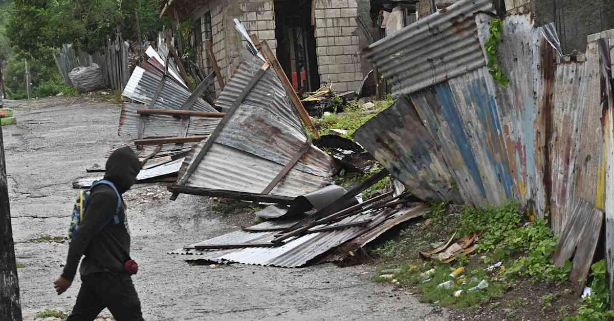Näin Jamaikassa majoittunut suomalaisturisti kertoo hurrikaanin vaikutuksista: ”Autamme, keitä voimme” | Kotimaa