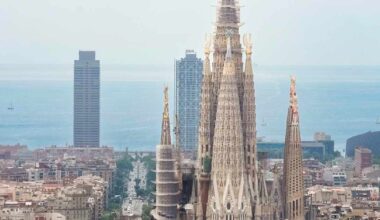 Sagrada Familia on nyt maailman korkein kirkko | Uutisia lyhyesti